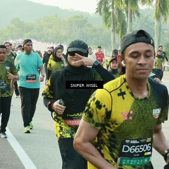 Runner Photo 6193873