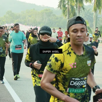 Runner Photo 6193882