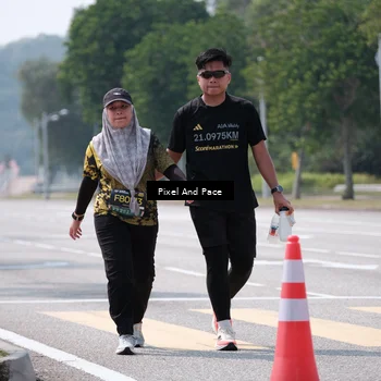 Runner Photo 6193892
