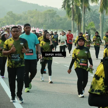 Runner Photo 6193897