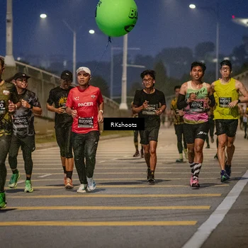 Runner Photo 6193911