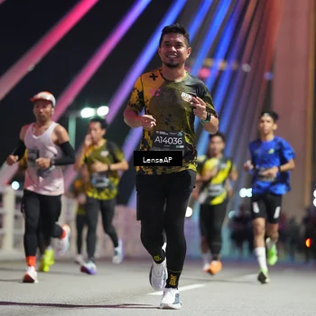 Runner Photo 6193915