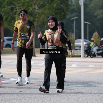 Runner Photo 6193919