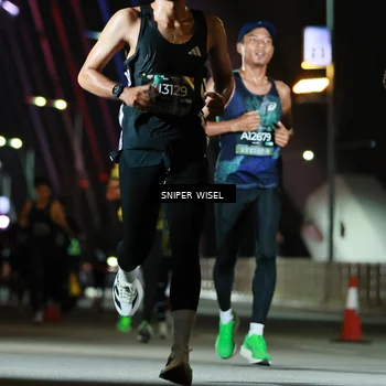 Runner Photo 6193937