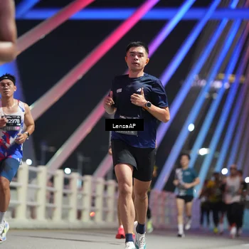 Runner Photo 6193955