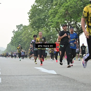 Runner Photo 6193968