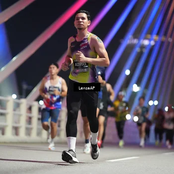 Runner Photo 6193983