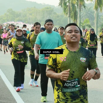 Runner Photo 6194009