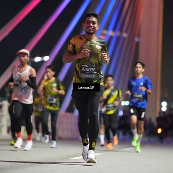 Runner Photo 6194017