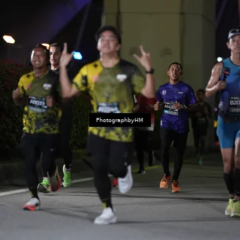 Runner Photo 6194025