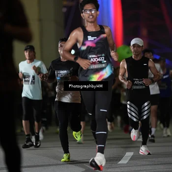 Runner Photo 6194029