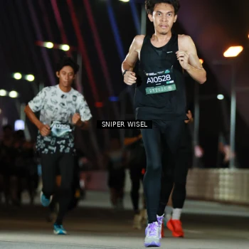 Runner Photo 6194030