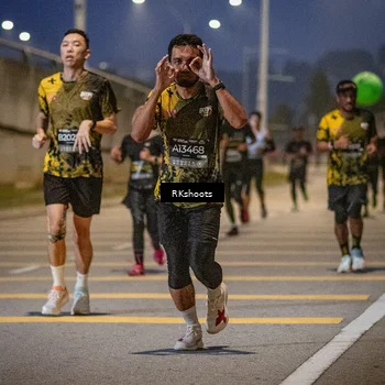 Runner Photo 6194035