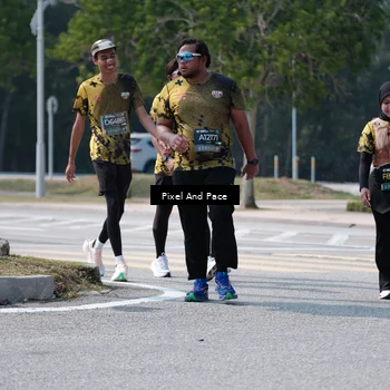 Runner Photo 6194039