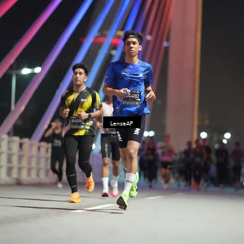 Runner Photo 6194046