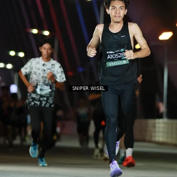 Runner Photo 6194057