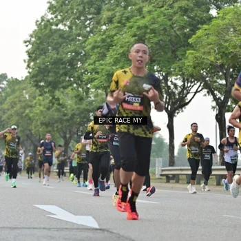 Runner Photo 6194058
