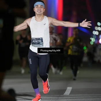 Runner Photo 6194066