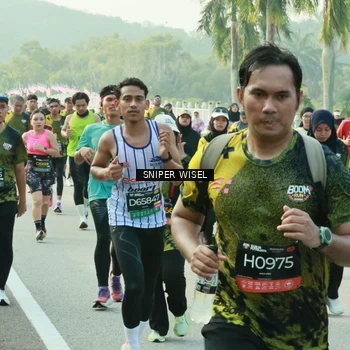 Runner Photo 6194084