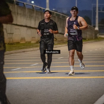 Runner Photo 6194085