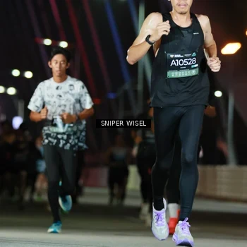 Runner Photo 6194092