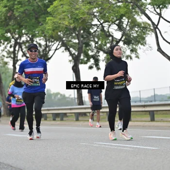 Runner Photo 6194110