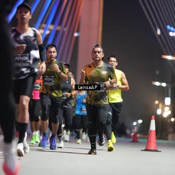 Runner Photo 6194120