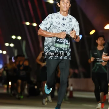 Runner Photo 6194199