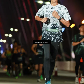 Runner Photo 6194217