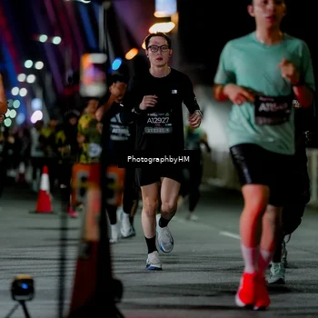 Runner Photo 6194225