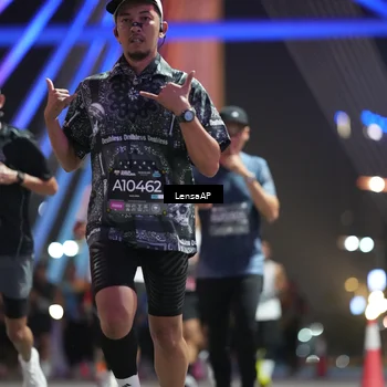 Runner Photo 6194228