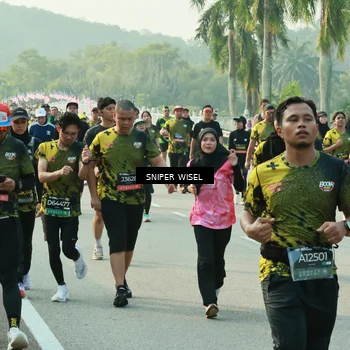 Runner Photo 6194258