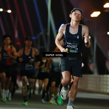 Runner Photo 6194263