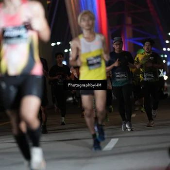 Runner Photo 6194268