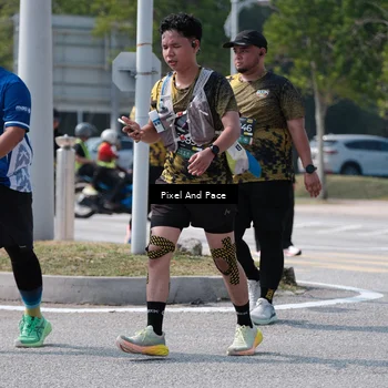 Runner Photo 6194275