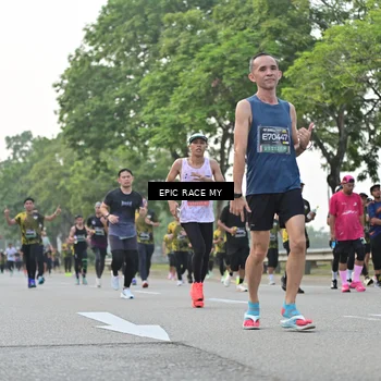 Runner Photo 6194286