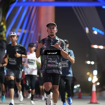 Runner Photo 6194288