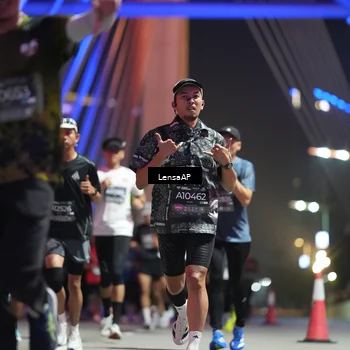 Runner Photo 6194289