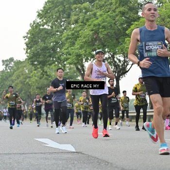 Runner Photo 6194301