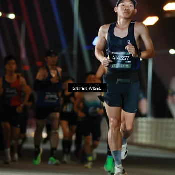Runner Photo 6194302