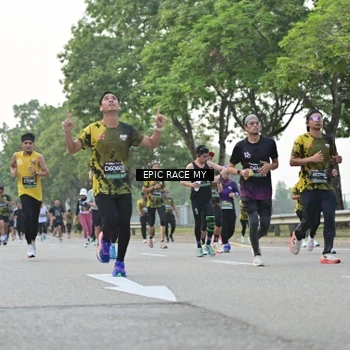 Runner Photo 6194308