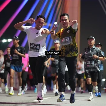 Runner Photo 6194314