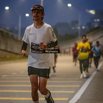 Runner Photo 6194319