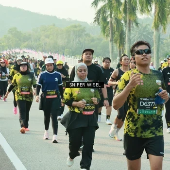Runner Photo 6194323