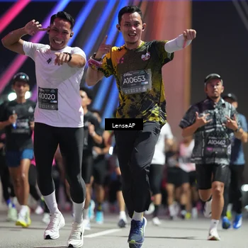Runner Photo 6194334