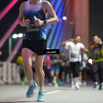Runner Photo 6194337