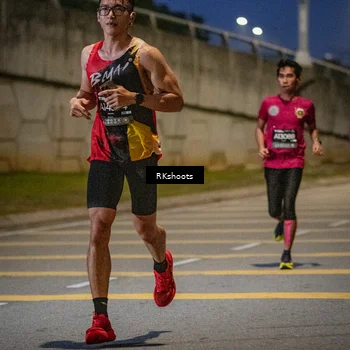 Runner Photo 6194357