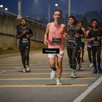 Runner Photo 6194365