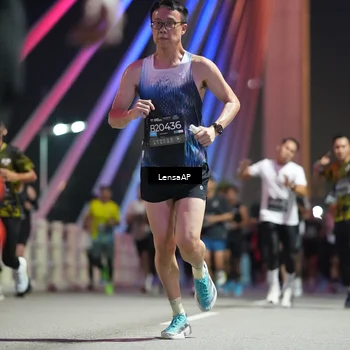 Runner Photo 6194369