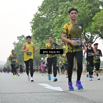 Runner Photo 6194375
